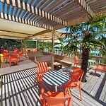 Zecamping 4 Bain A Remous Piscine Couverte Animaux Acceptes Campsite *