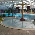 Zecamping 4 Bain A Remous Piscine Couverte Animaux Acceptes * סן ז'אן דה מון