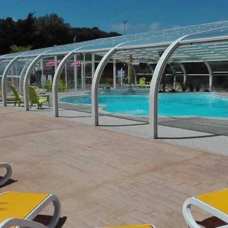 Zecamping 4 Bain à Remous Piscine Couverte Animaux Acceptés Parque de Campismo *