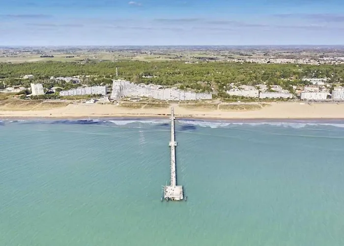 4 Etoiles - Piscine - Eeieih 캠프장 *