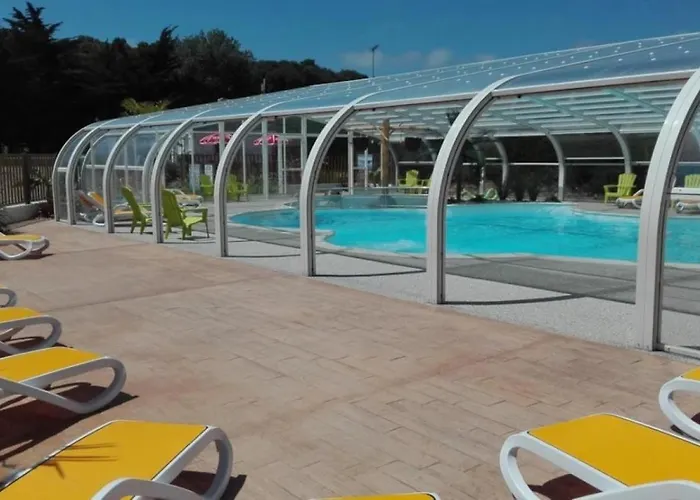 캠프장 4 Etoiles - Piscine - Eeieih *