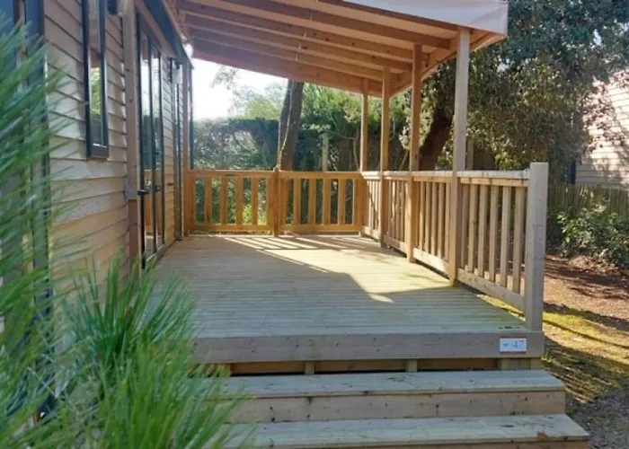 4 Etoiles - Piscine - Eeieih 캠프장