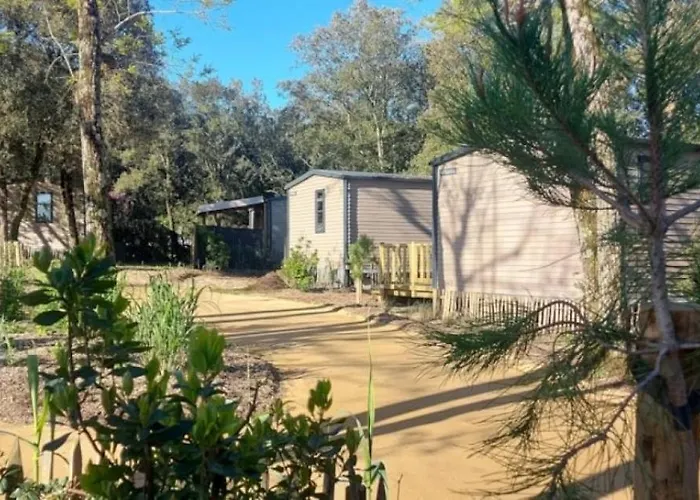 4 Etoiles - Piscine - Eeieih * 생장드몽