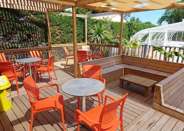 4 Etoiles - Piscine - Eeieih 캠프장 생장드몽