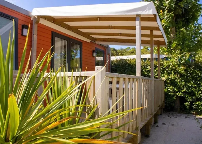 4 Etoiles - Piscine - Eeieih 캠프장 생장드몽